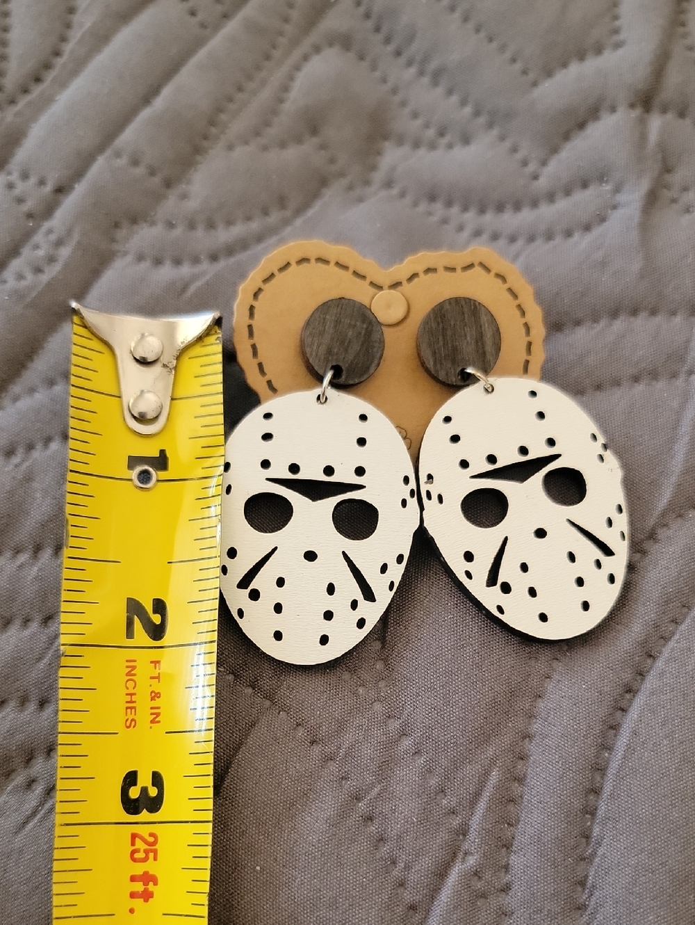 White Hockey Mask Dangle "Jason" Horror Earrings - Picture 3 of 4